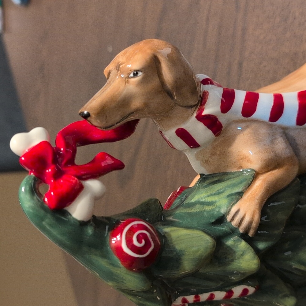 Blue Sky Clayworks Bradley Dachshund Christmas Figurine, Like New! - Picture 6 of 7